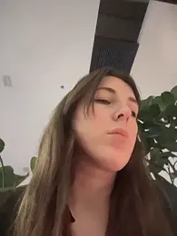 MommmyYummy — Stripchat recorded stream image, 29.12.2025 14:50