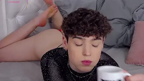 RobbyCharming — Stripchat recorded stream image, 02.01.2026 09:40