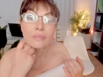 bluediamondsdreams — Chaturbate recorded stream image, 02.01.2026 12:10