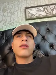 Lander_Cruz — Stripchat recorded stream image, 02.01.2026 20:30
