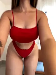 BelleLouiseVp — Stripchat recorded stream image, 03.01.2026 11:00