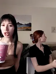 caressyourself — Stripchat recorded stream screenshot (03 Jan 2026)