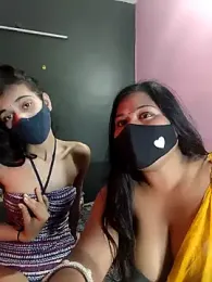 cutee__crazy — Stripchat recorded stream screenshot (04 Jan 2026)