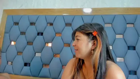 yayi_derek — Stripchat recorded stream image, 04.01.2026 11:30