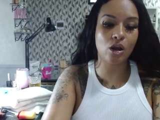 mulattomamii — Camsoda recorded stream image, 28.02.2025 20:00