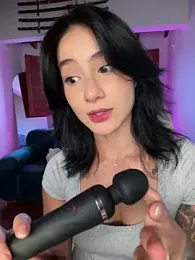 Ale_Lewis — Stripchat recorded stream image, 05.01.2026 21:50