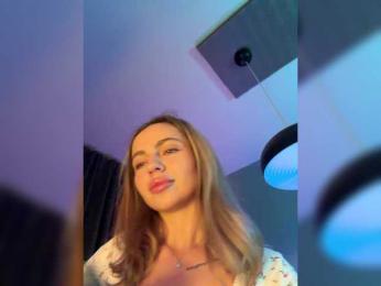 Nataliecroys — Bongacams recorded stream image, 05.01.2026 23:20