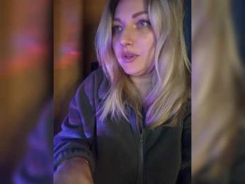 Tanysha-1 — Bongacams recorded stream image, 06.01.2026 05:10