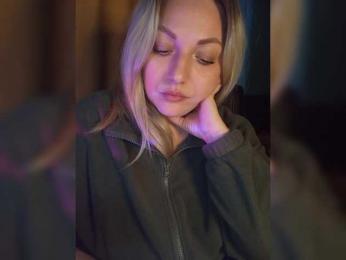 Tanysha-1 — Bongacams recorded stream image, 06.01.2026 05:10