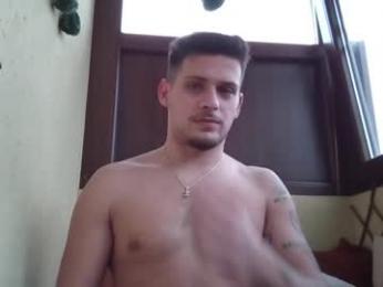 roberto_twink1 — Chaturbate recorded stream image, 06.01.2026 09:10