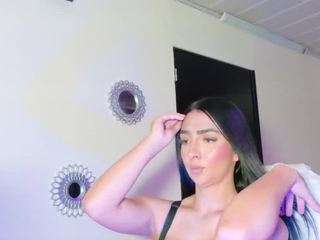 maeve-ds — Camsoda recorded stream image, 06.01.2026 11:40