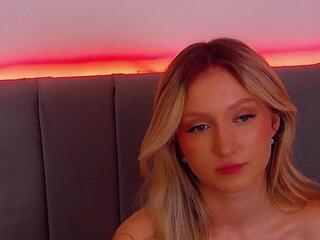 Mia Nix — Flirt4free recorded stream screenshot (09 Jan 2026)