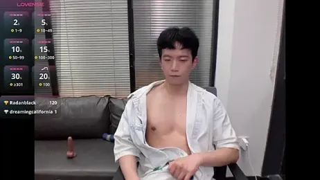 CouplingCry — Stripchat recorded stream screenshot (10 Jan 2026)