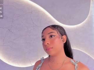 sweet-arii — Camsoda recorded stream image, 10.01.2026 13:00