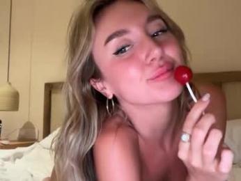 dreamyylilah — Chaturbate recorded stream image, 11.01.2026 01:30