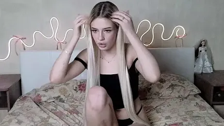 Betty_Blamee — Stripchat recorded stream image, 11.01.2026 09:00