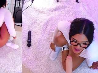 lady-brownn — Camsoda recorded stream screenshot (01 Mar 2025)