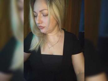 Tanysha-1 — Bongacams recorded stream image, 12.01.2026 04:10