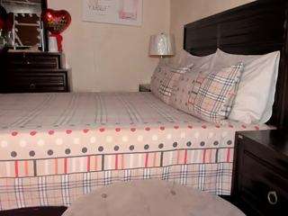 iluvsaffire-bleu — Camsoda recorded stream screenshot (12 Jan 2026)