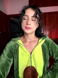 Ale_Lewis — Stripchat recorded stream image, 12.01.2026 20:50