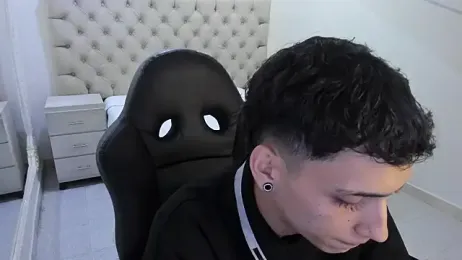 JhoanLeandro — Stripchat recorded stream screenshot (13 Jan 2026)