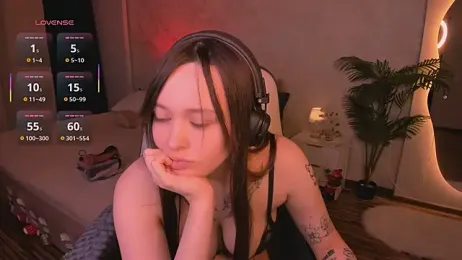 BadScarlet1 — Stripchat recorded stream screenshot (13 Jan 2026)