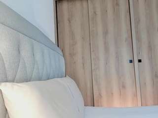 lauracriistina — Camsoda recorded stream screenshot (13 Jan 2026)