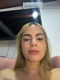 emiss_ — Stripchat recorded stream image, 13.01.2026 18:40