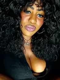 AmazonianMistress — Stripchat recorded stream image, 14.01.2026 00:40