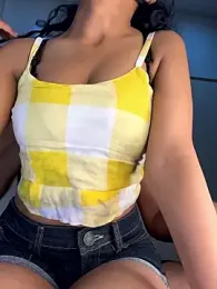 Janhvi- — Stripchat recorded stream image, 14.01.2026 07:40