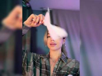 Nataliecroys — Bongacams recorded stream image, 01.03.2025 22:10