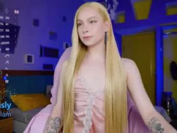 ericaglam — Chaturbate recorded stream screenshot (14 Jan 2026)