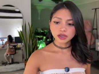 sweet_littleee — Chaturbate recorded stream screenshot (01 Mar 2025)