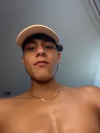 Lander_Cruz — Stripchat recorded stream image, 15.01.2026 20:50