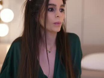 dovia — Chaturbate recorded stream image, 16.01.2026 08:30