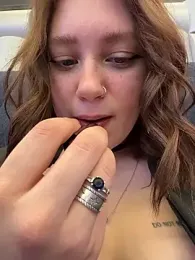 lucy-joy — Stripchat recorded stream image, 16.01.2026 08:30