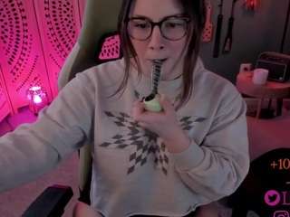 lila-ellis — Camsoda recorded stream image, 16.01.2026 19:50