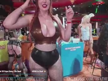 laurenphillips — Chaturbate recorded stream screenshot (17 Jan 2026)