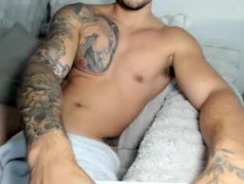 zaylanez — Chaturbate recorded stream screenshot (17 Jan 2026)