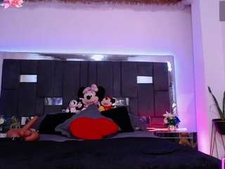 vannesahills — Camsoda recorded stream image, 18.01.2026 11:00