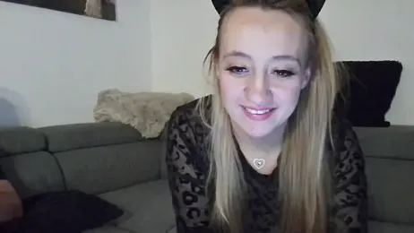 LoveXAddict — Stripchat recorded stream screenshot (18 Jan 2026)