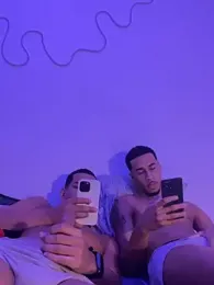 Gael_Reis — Stripchat recorded stream image, 19.01.2026 05:10