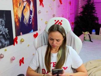 misss-vikki — Bongacams recorded stream image, 19.01.2026 10:40