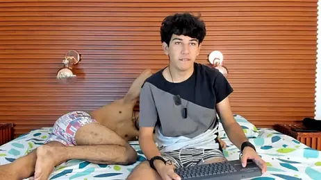 PeakkTwiins — Stripchat recorded stream screenshot (19 Jan 2026)