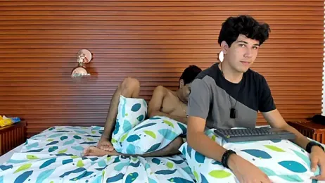 PeakkTwiins — Stripchat recorded stream screenshot (19 Jan 2026)