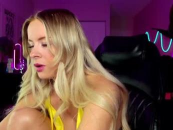 oliviaowens — Chaturbate recorded stream image, 21.01.2026 02:20