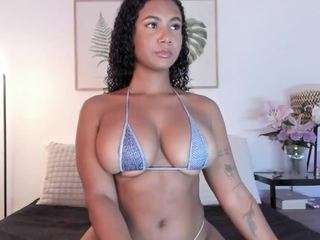 ninagold — Camsoda recorded stream image, 21.01.2026 02:50