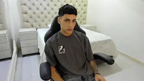 JhoanLeandro — Stripchat recorded stream screenshot (21 Jan 2026)