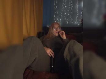 Tanysha-1 — Bongacams recorded stream image, 21.01.2026 06:10