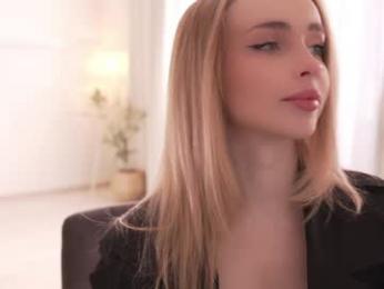 alissa_wxw — Chaturbate recorded stream screenshot (21 Jan 2026)